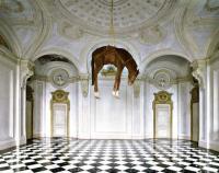 Il cavallo di Cattelan evocatore di guerra