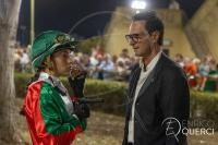 Cavalieri e amazzoni in sella nel venerdì sera al Federico Caprilli Cavalieri e amazzoni in sella nel venerdì sera al Federico Caprilli