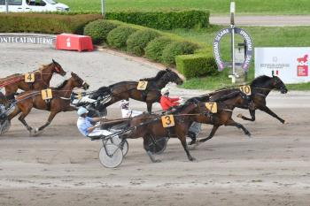 Dany Capar favorito sabato al Sesana nell'invito per il Gran Premio Dany Capar favorito sabato al Sesana nell'invito per il Gran Premio