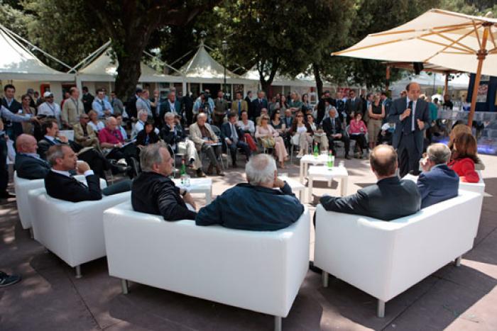 Alcuni partecipanti al dibattito sul benessere. Foto Stefano Grasso per cavallo2000