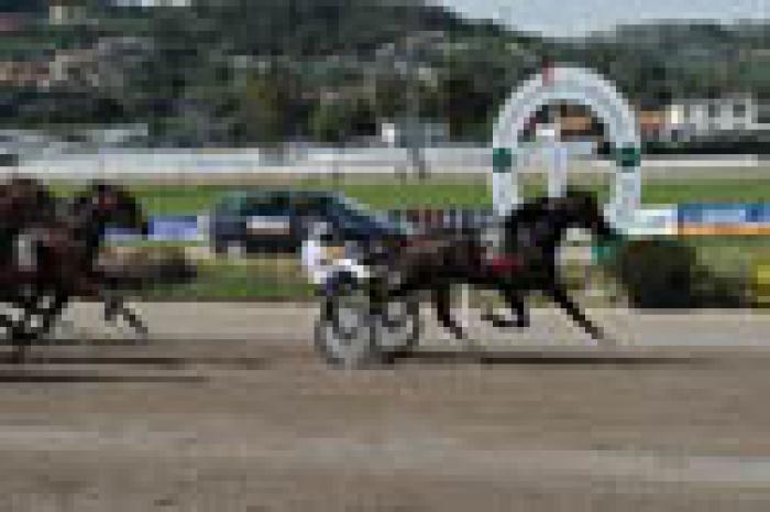 G.P. Lotteria, prima batteria a Mack Grace SM