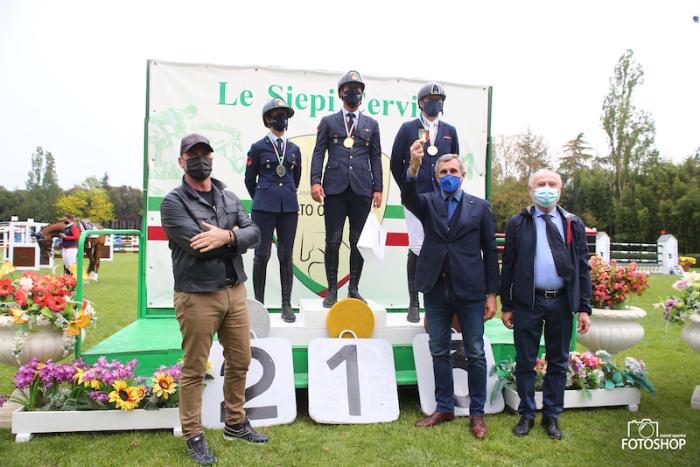 Cervia selezionati tre cavalieri azzurri per Piazza di Siena Cervia selezionati tre cavalieri azzurri per Piazza di Siena