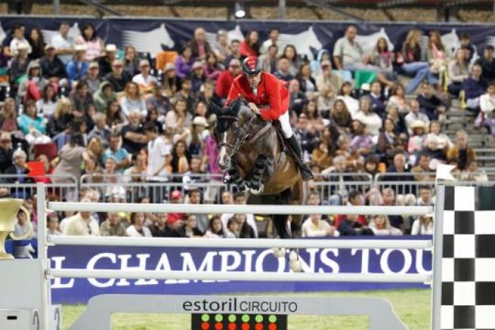 Christian Ahlmann eTaloubet Z in azione foto Stefano Grasso per cavallo2000