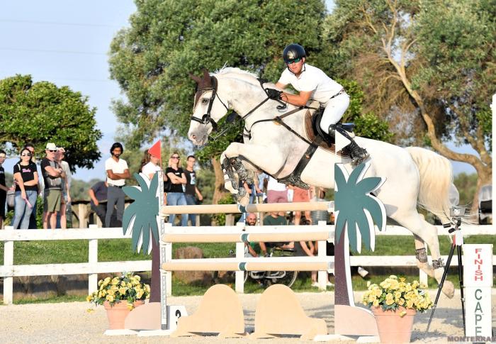 Salto ostacoli: a Tanca Regia Piero Pala vince il Gran Premio Salto ostacoli: a Tanca Regia Piero Pala vince il Gran Premio