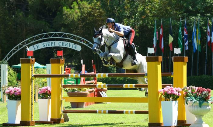Salto,  cavalieri di tutto il mondo a Cervia per lâ€™Adriatic tour
