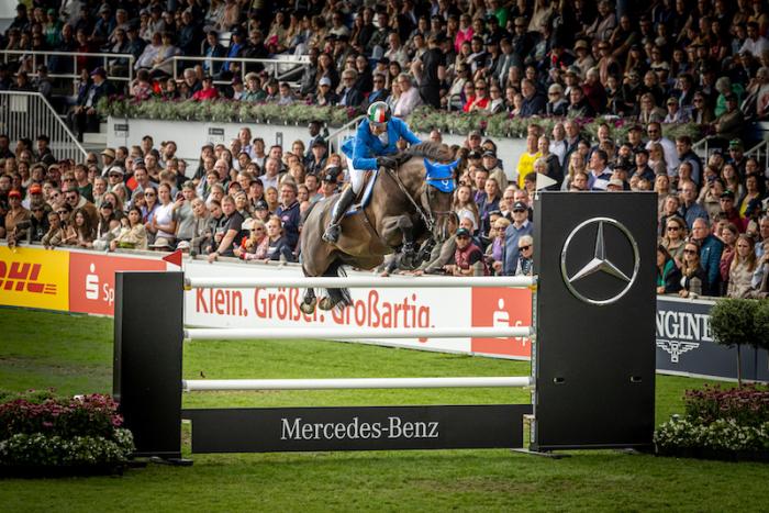 Aachen 2026: Salto ostacoli. L’Italia, terza ex aequo, domani in finale Aachen 2026: Salto ostacoli. L’Italia, terza ex aequo, domani in finale