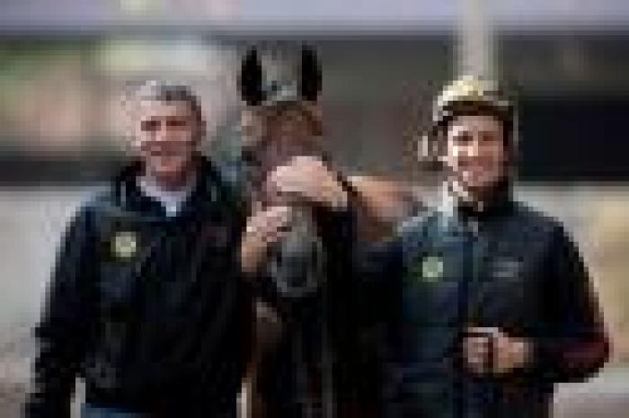 Capannelle premia il  Direttore di Cavallo2000
